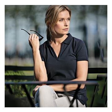Women�s Harvard v-neck � stretch deluxe polo