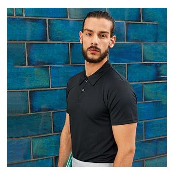 Coolchecker� studded polo
